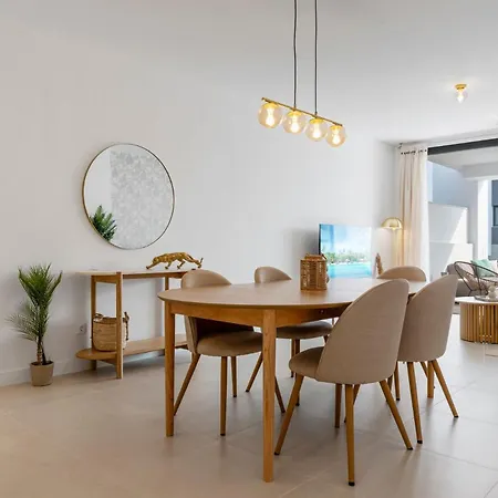 Escapada De Lujo Con Piscina Y Jardines Apartament