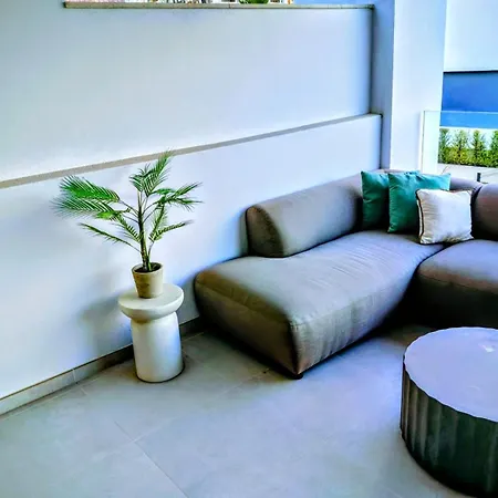 Escapada De Lujo Con Piscina Y Jardines * エステポナ